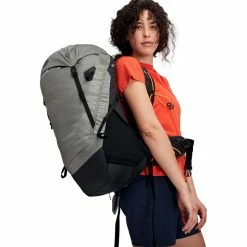 Mammut Ducan 30 Hiking Backpack Women granit/black 9 Mammut Ducan 30 Hiking Backpack Women granit/black -Hiking Equipment Sales Store mammut ducan hiking backpack 30l women granit black 4